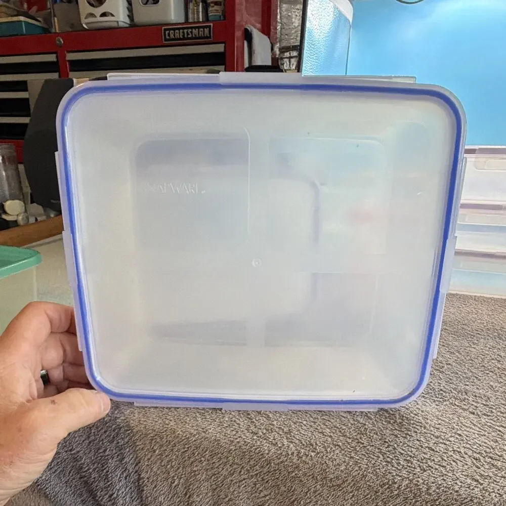 Snapware Clear Plastic Rectangle Storage Container Set 37 oz Snap Lids 9 pc